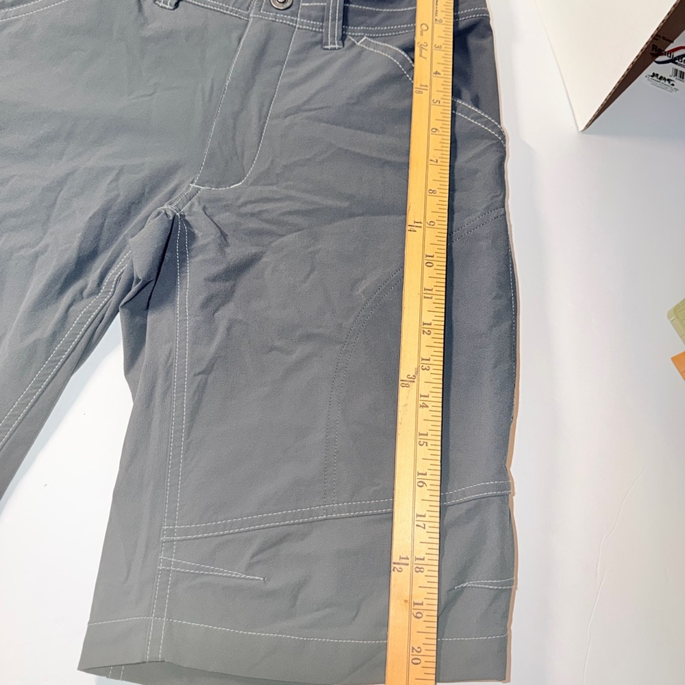 Men's Gray Performance Shorts - Picture 4 of 12